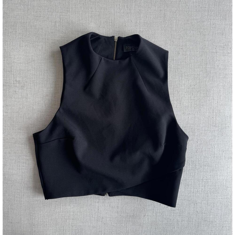 Topshop Sleeveless Black Crop Top Front Cross with Zipper Size Small / 4